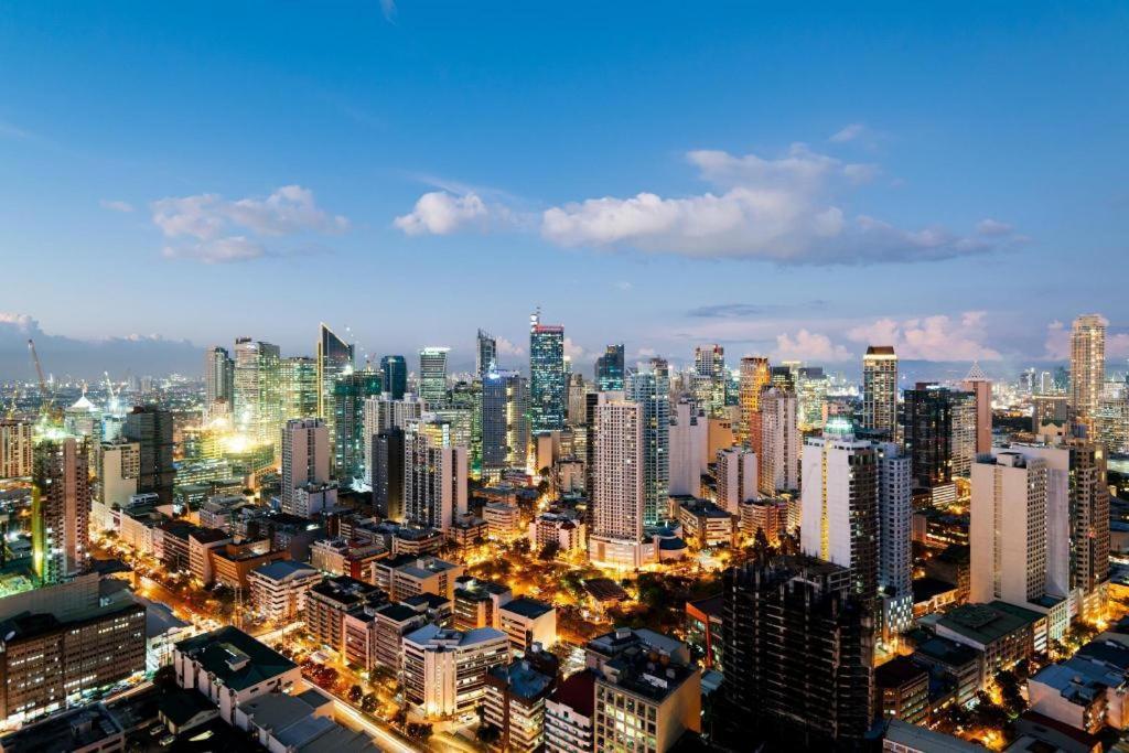 Lancaster Hotel Manila Mandaluyong Exteriör bild