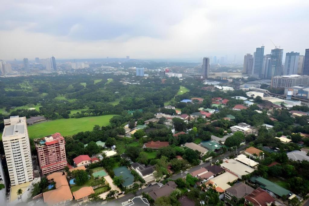 Lancaster Hotel Manila Mandaluyong Exteriör bild