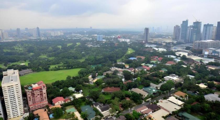 Lancaster Hotel Manila Mandaluyong Exteriör bild
